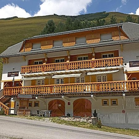 La Sapiniere Hotel Сен-Лари-Сулан Екстериор снимка