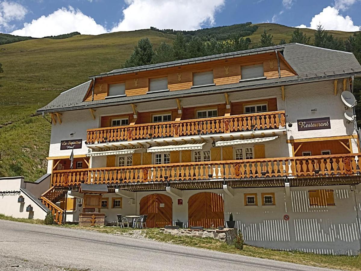 La Sapiniere Hotel Сен-Лари-Сулан Екстериор снимка