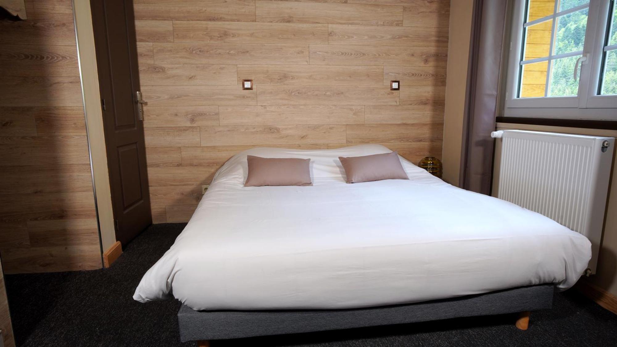 La Sapiniere Hotel Сен-Лари-Сулан Екстериор снимка