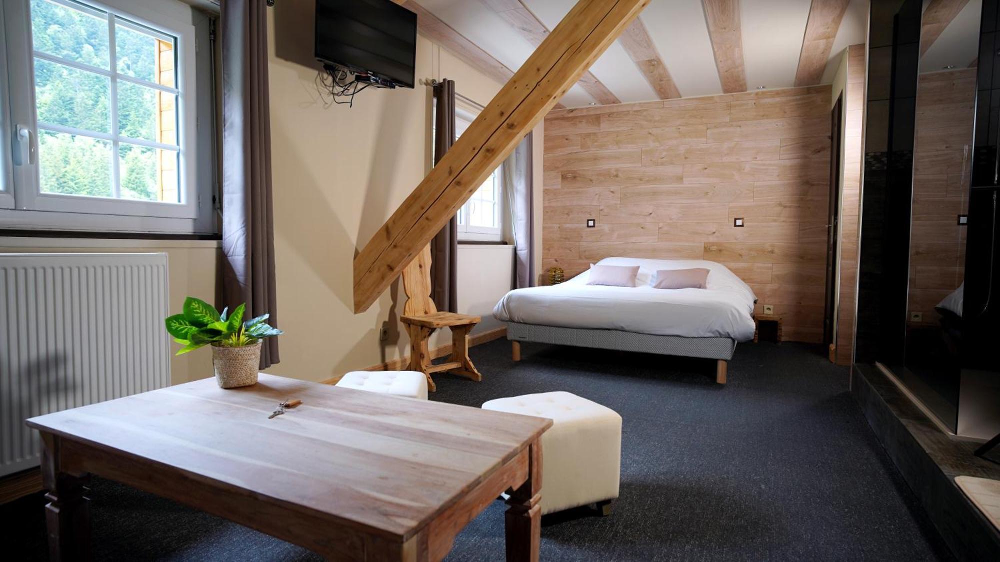 La Sapiniere Hotel Сен-Лари-Сулан Екстериор снимка