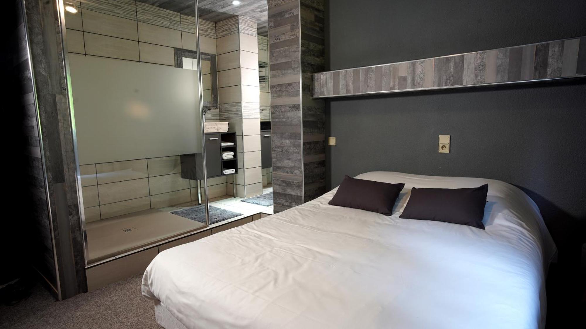 La Sapiniere Hotel Сен-Лари-Сулан Екстериор снимка